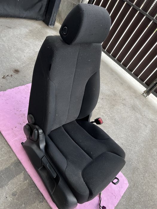 Scaun dreapta pasager material rabatare si in fata pt vw passat b6