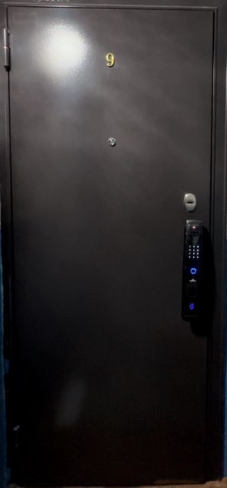 Установка смарт замков, видеодомофонов