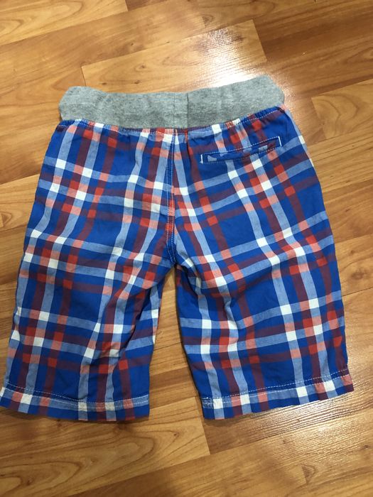 Pantalon scurt Tommy Hilfiher 7 ani