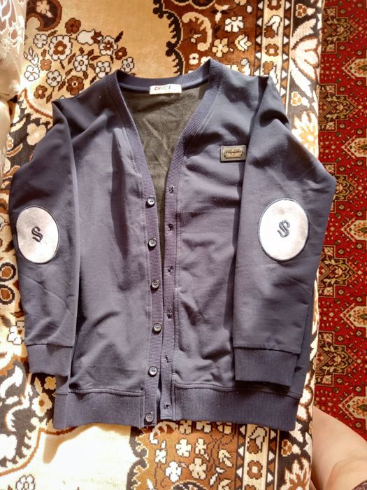 Кофта для мальчика синего цвета