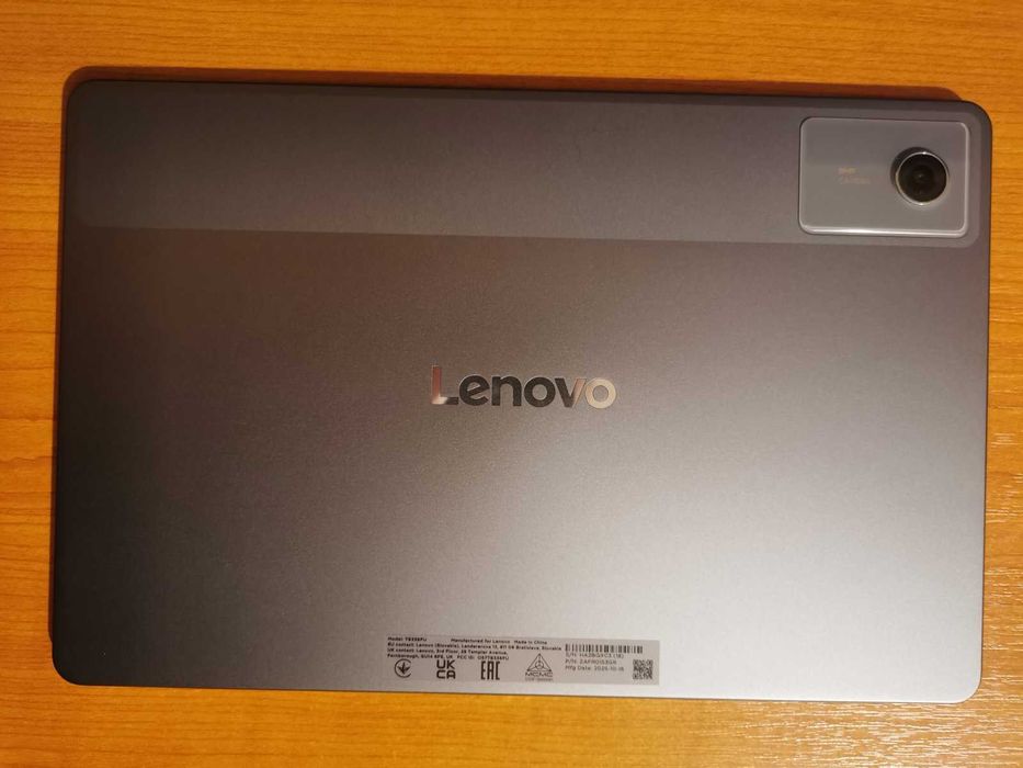 Чисто нов таблет Lenovo Idea Tab ZAFR0153GR