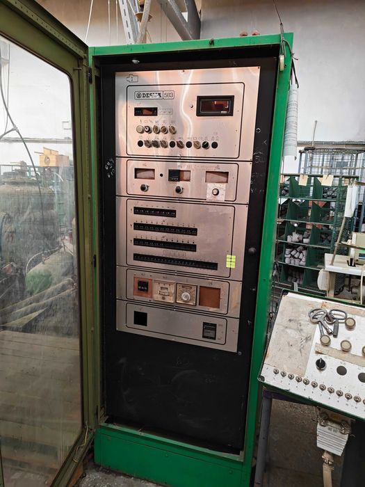 DESMA 583  машина за леене под налягане за директно инжекционно формоване на подметки за обувки