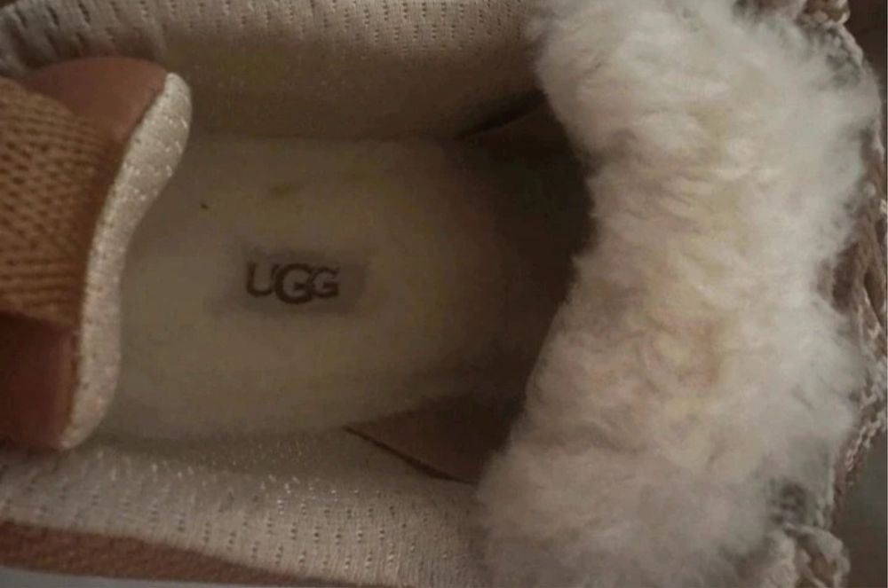 UGG Lowmel