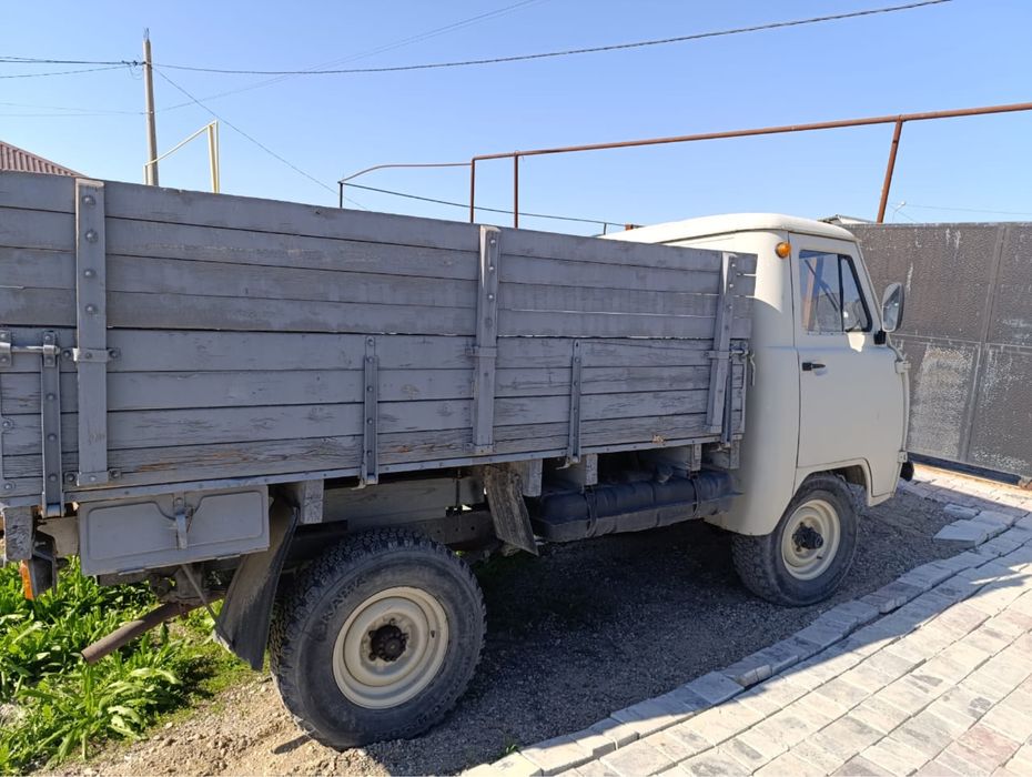 продам УАЗ 33039,1999 г. выпуска