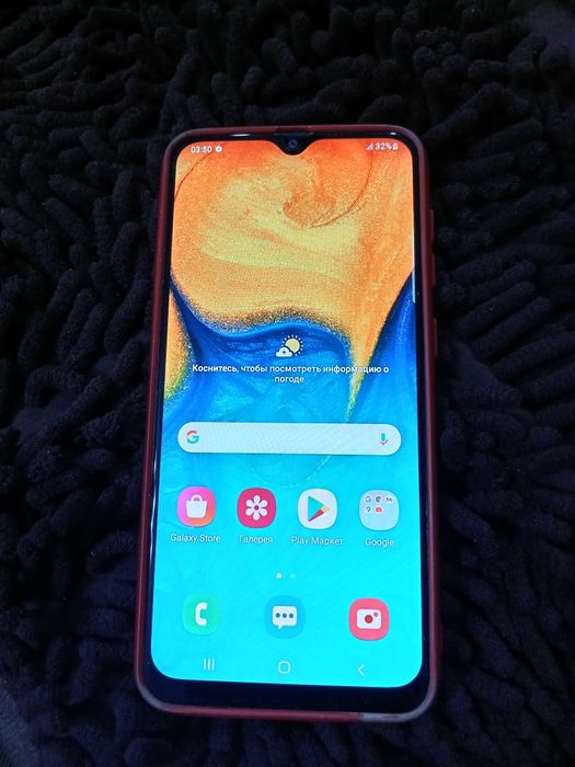 Телефон  самсунг