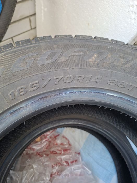 Продам шины, всесезонка, в хорошем состоянии