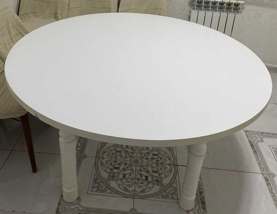 кухонный стол со стульями