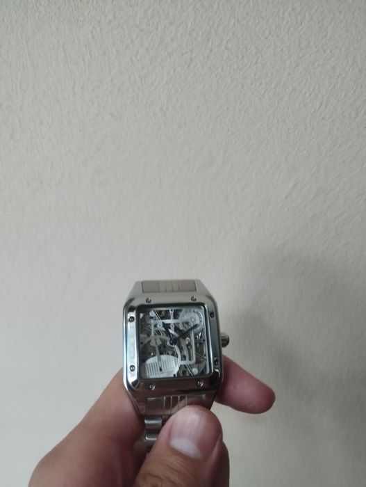 Cartier Skleton Mexanik soat sotiladi