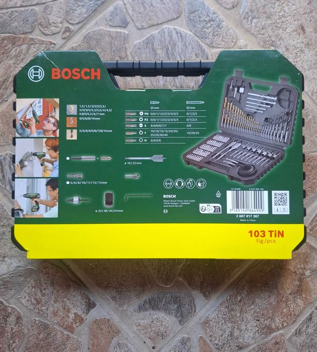 Bosch V-Line Titanium,комплект битове и свредла 103 части