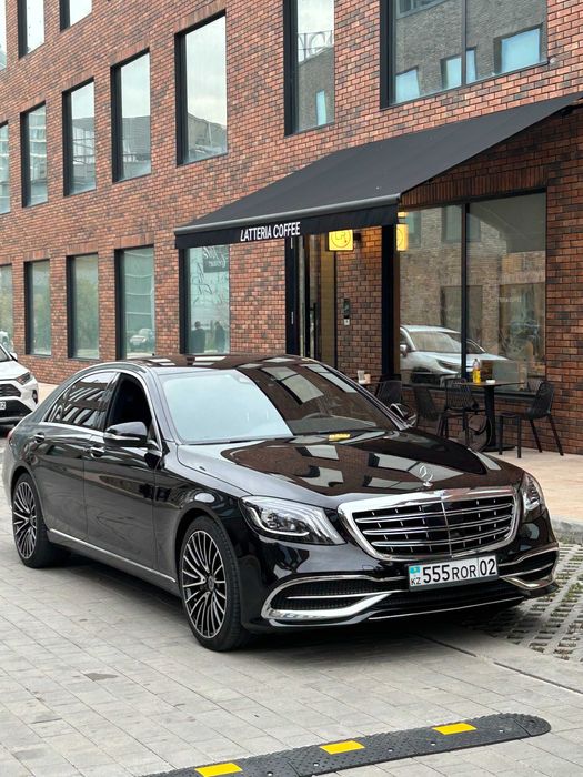 Мерседес 223 ,222 , 221 ,  С ВОДИТЕЛЕМ  Аренда авто г. Алматы .