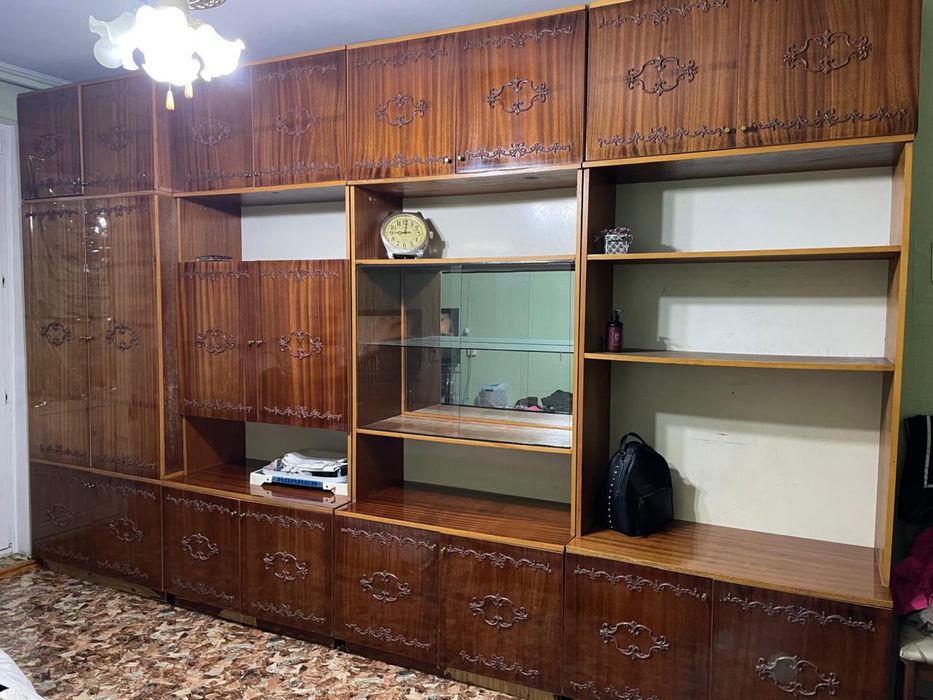 Стенка в нормальном состоянии БЕСПЛАТНО САМОВЫВОЗ