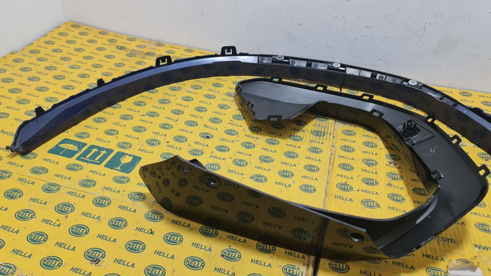 Ornament bandou overfender aripa bara BMW X6 G06 F96 X6M 8075341