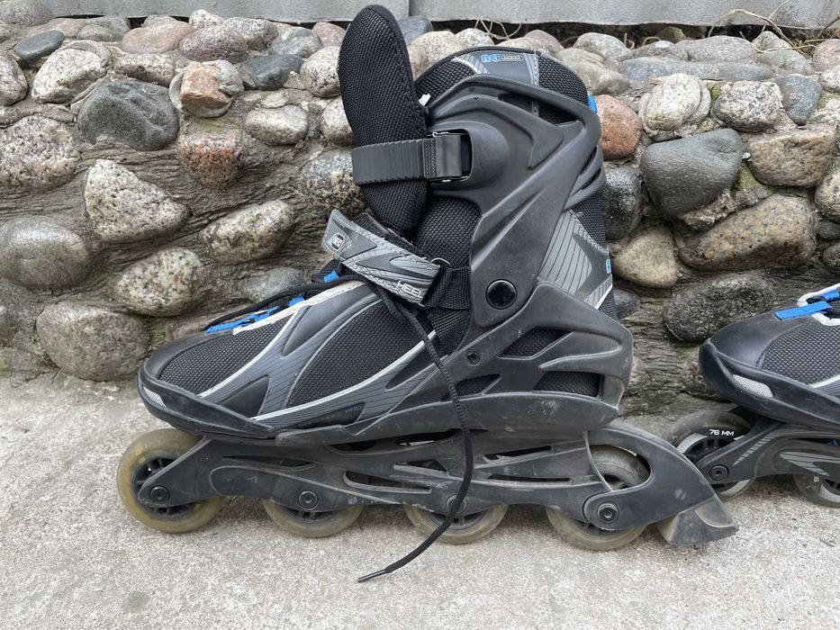 Роликовые коньки