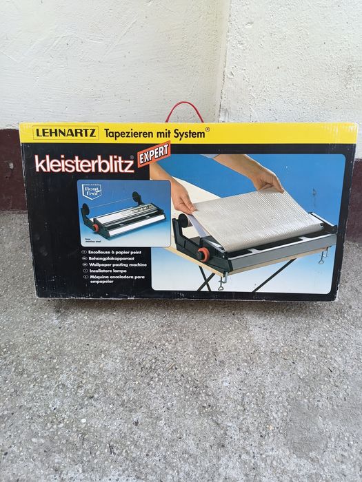 Vind mașină de pus tapet