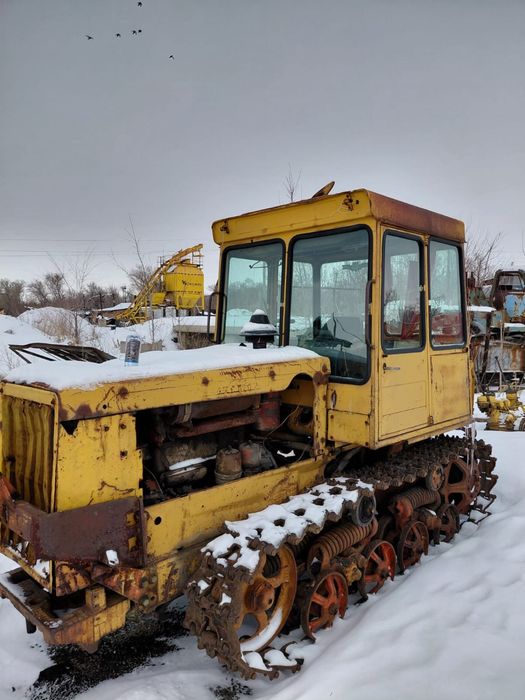 Продам Трактор ДТ-75