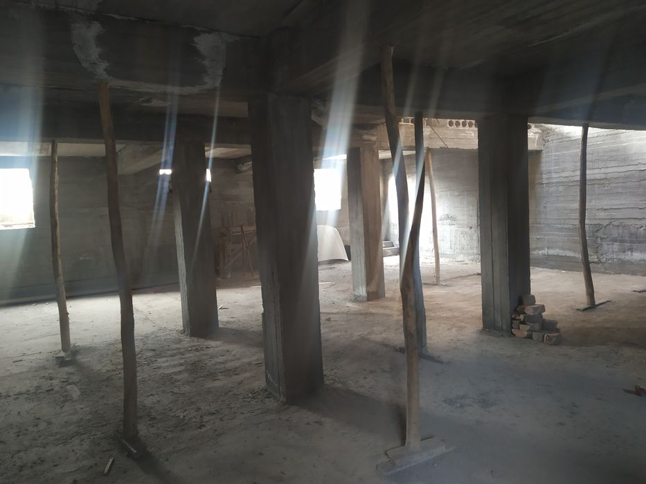 Сдам в аренду подвал дома 200кв под склад