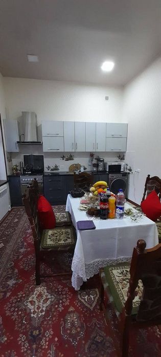 Hovli sotiladi 6 sotix