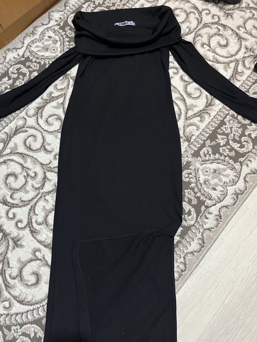 Женская одежда размер 42