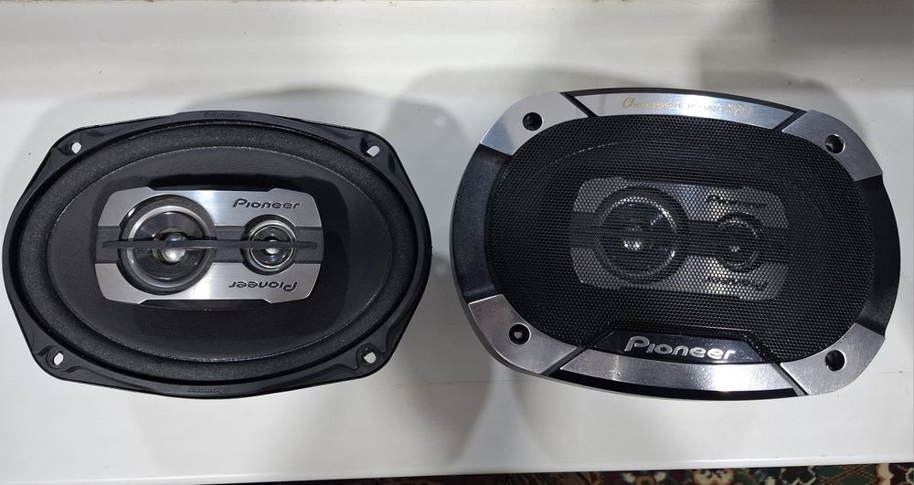 Pioneer komplekt audio sistema ideal holatda va gentra rul 3 pozitsiya