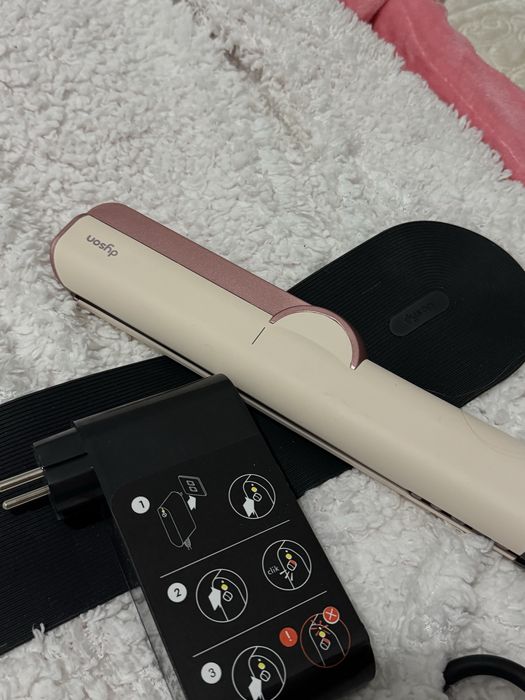 Продам новый Dyson