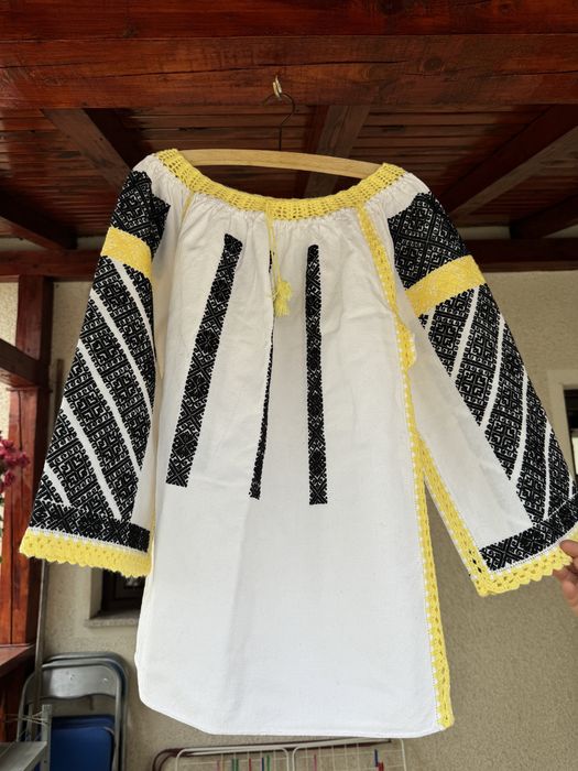 Cămașa traditionala