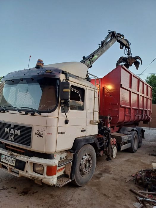 Срочно продаётся самосвал манипулятор