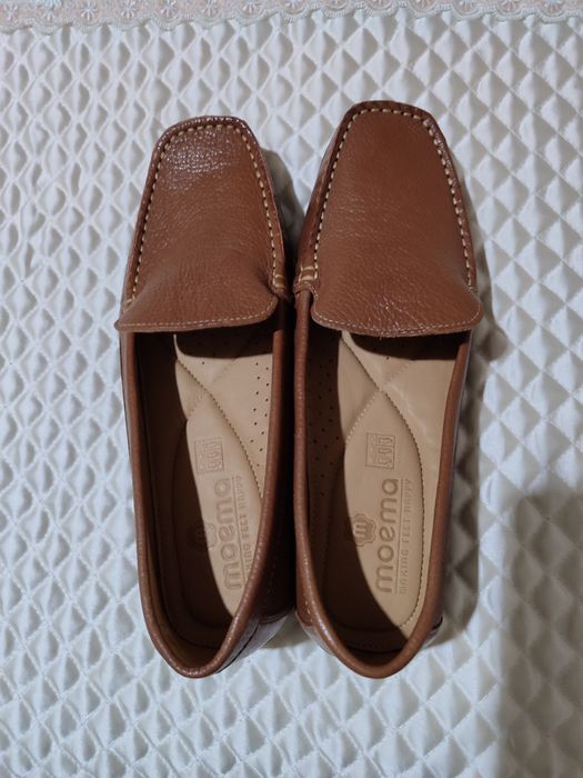 Кожаные женские туфли