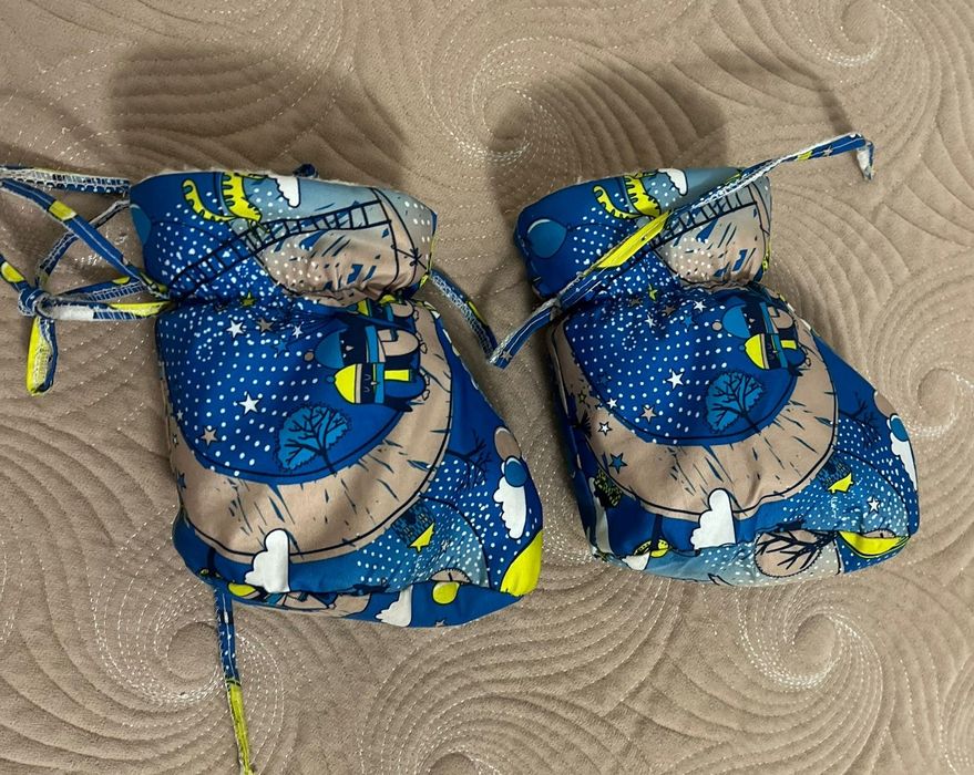 Продам детский комбинезон