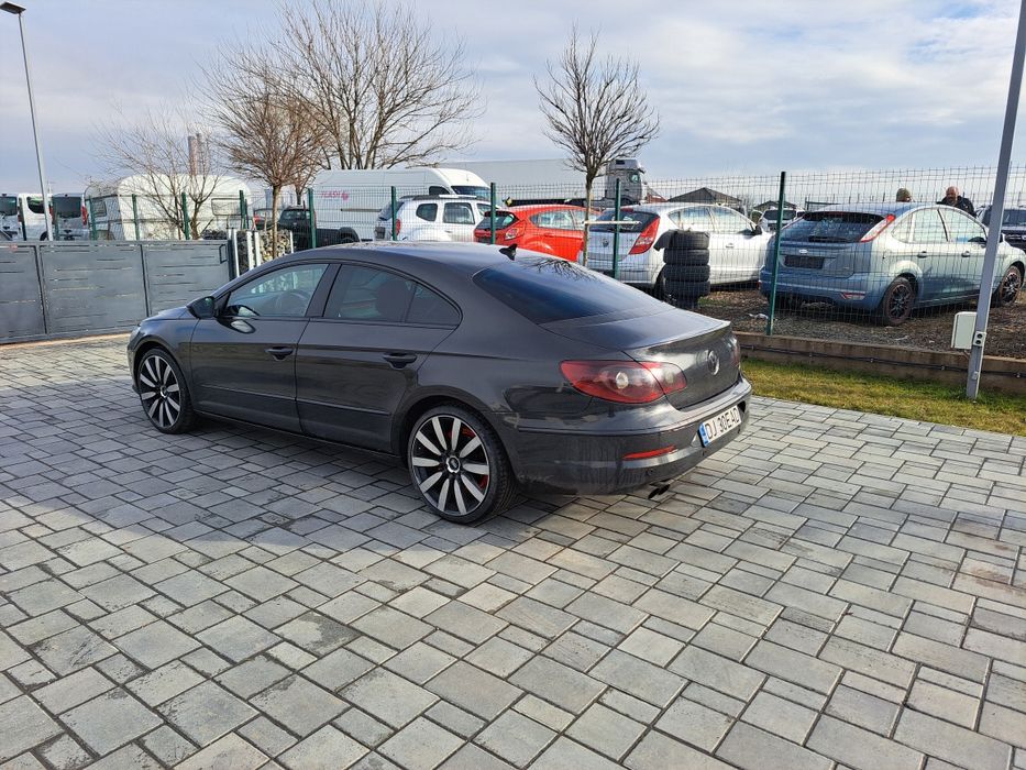 Vând passat cc DSG