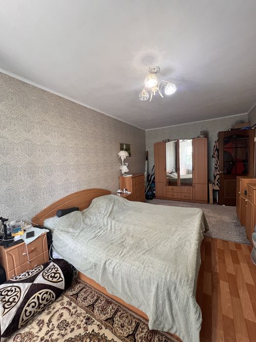 Продается 3-ная квартира в районе Школьник