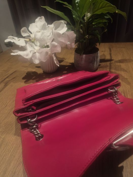 Чанта Pinko 28/21 см. Естествена кожа