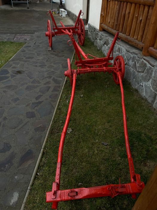 Caruta decorativă din lemn