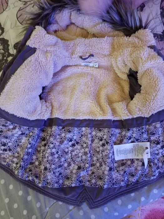 Детско яке в отлично състояние