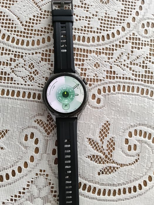 Vând smartwatch Huawei GT 6