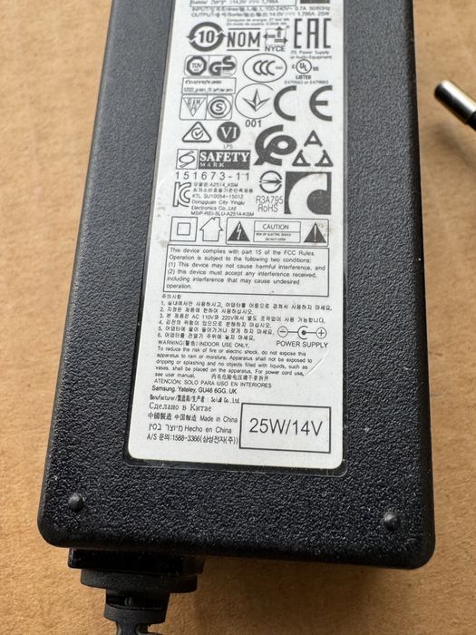 Оригинално зарядно монитор Samsung 14V 1.786A 25W , зарядно Samsung