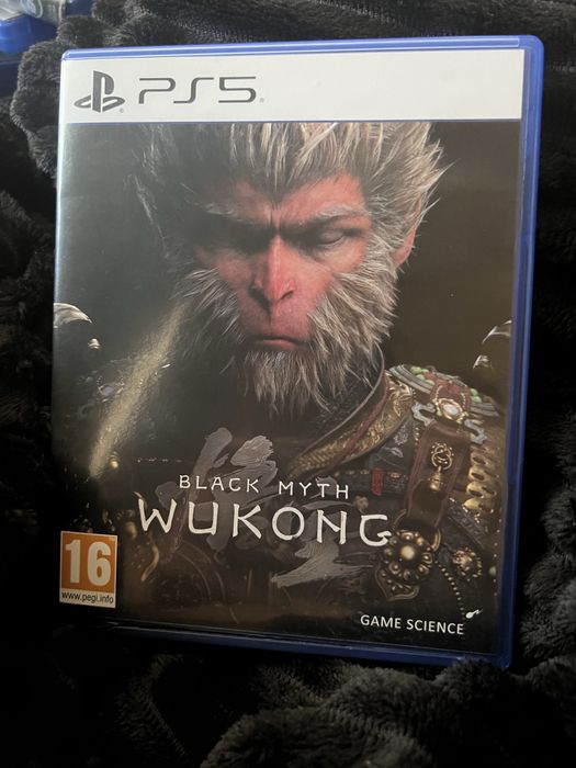 Black Myth Wukong за PS5 със счупена кутия в долната част
