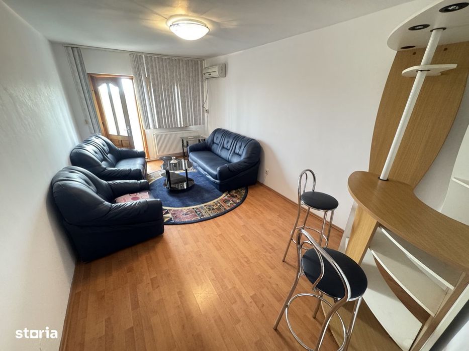 Apartament 2 camere zona Poarta 6 cu Centrala si Parcare
