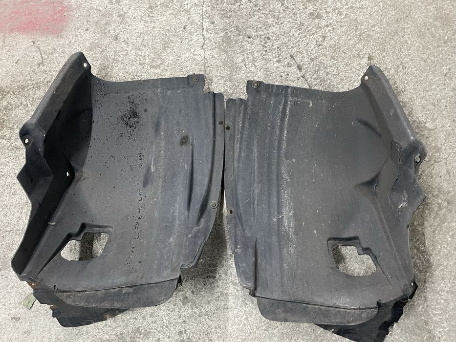 Carenaj Bmw seria 1 E81/E87 m pachet originale carenaje stanga + dreapta
