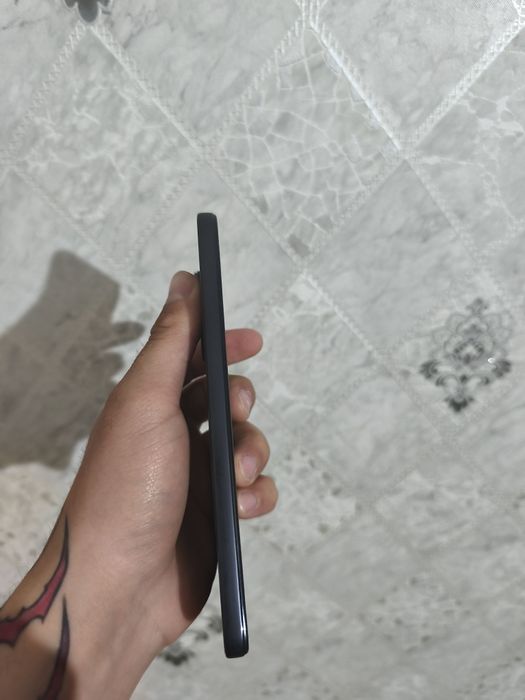 Телефон Xiaomi redmi note 11 pro