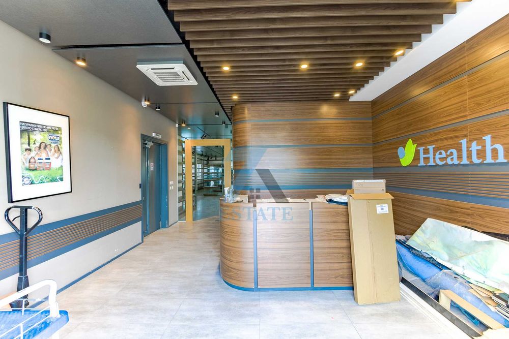 Продава се бизнес сграда в ж. кв. Младост 2