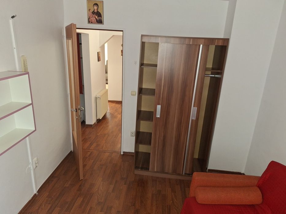 Apartament de închiriat