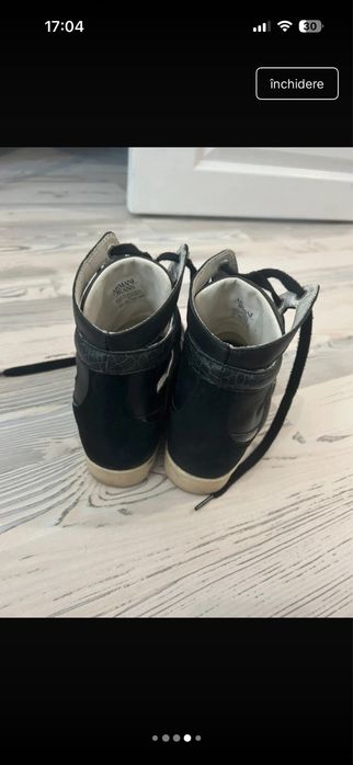 Adidasi Armani cu toc