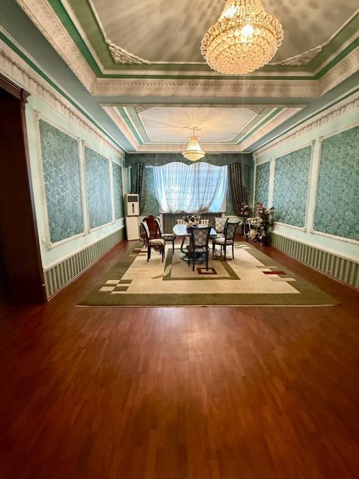 Назарбек котта уй сотилади углавой, Нотариус кучадан 500 метр кирганд.