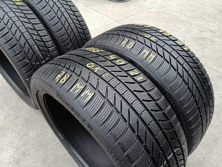 Set 4 anvelope iarna 235 45 21 cu 255 40 21 continental wintercontact TS 870P