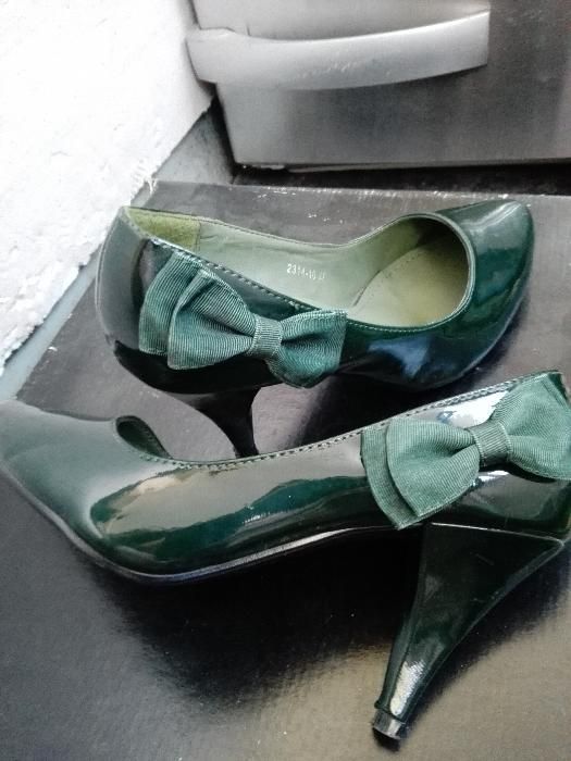 Официални обувки