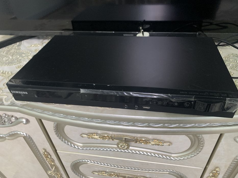 Домашний кинотеотор SAMSUNG