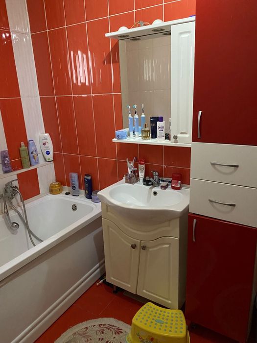 Apartament 3 camere vs uri