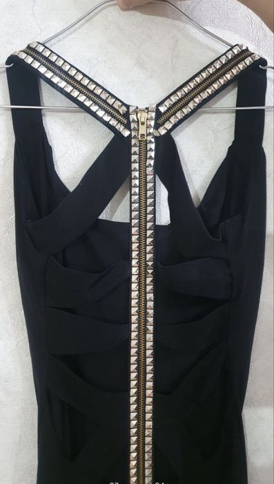 Женское вечернее платье