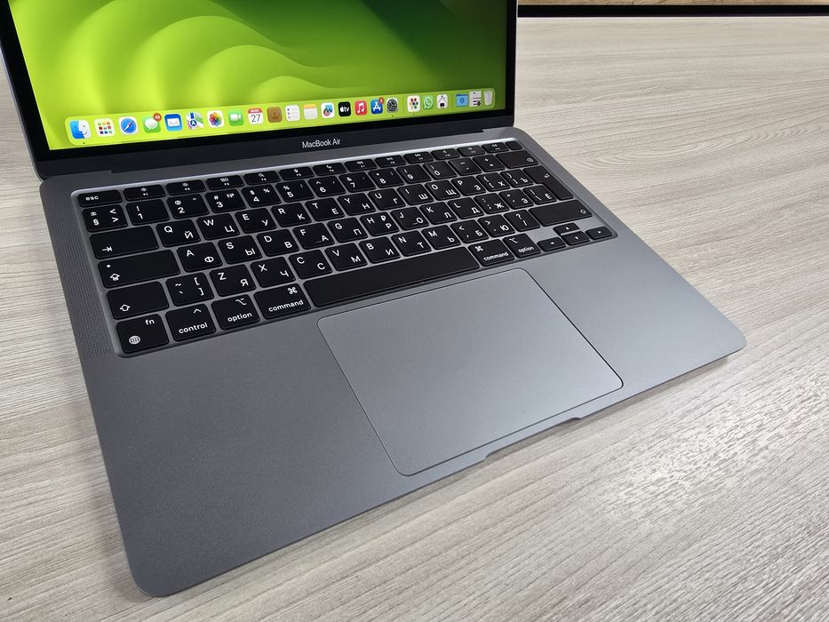 Macbook Air, M1, Ram 8Gb, SSD 256Gb, Retina 2K, EAC