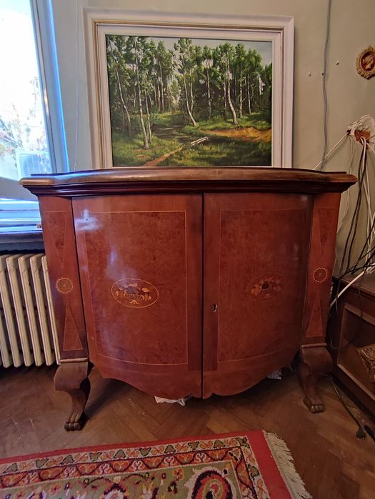 Mobilă de sufragerie Chipendele